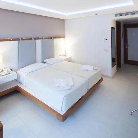 Alimounda Mare Hotel Cárpatos