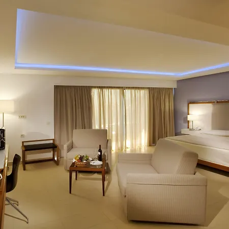 Hotel Alimounda Mare 5*